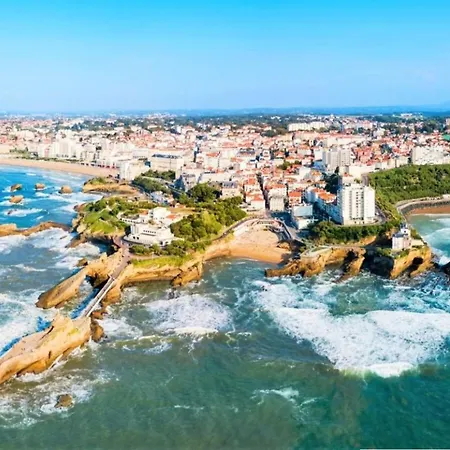 Duplex Spacieux Pres Du Centre Et Plage, Parking Et Wifi Inclus - Fr-1-3-624 * Biarritz