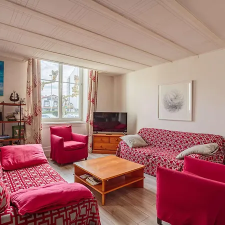 Duplex Spacieux Pres Du Centre Et Plage, Parking Et Wifi Inclus - Fr-1-3-624 Apartment Biarritz